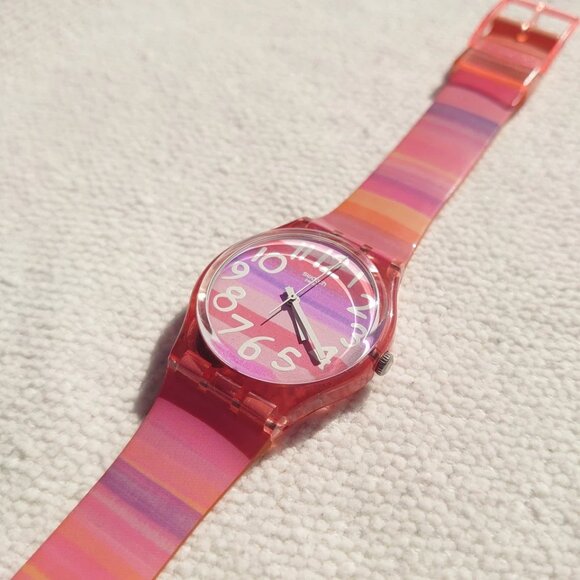 Swatch GP140 Unisex Astilbe Originals Silicone Strap Pink Plastic Watch Working - Picture 2 of 6